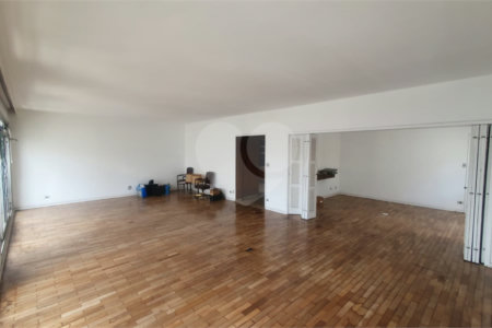 Apartamento à venda com 3 quartos, sendo 2 suítes, em Jardim Paulista, São Paulo, SP