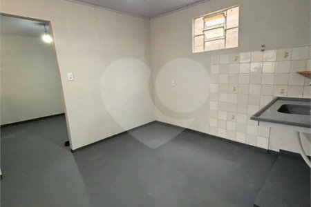 Chácara à venda com 3 quartos, sendo 1 suíte, em Bosque, Vinhedo, SP