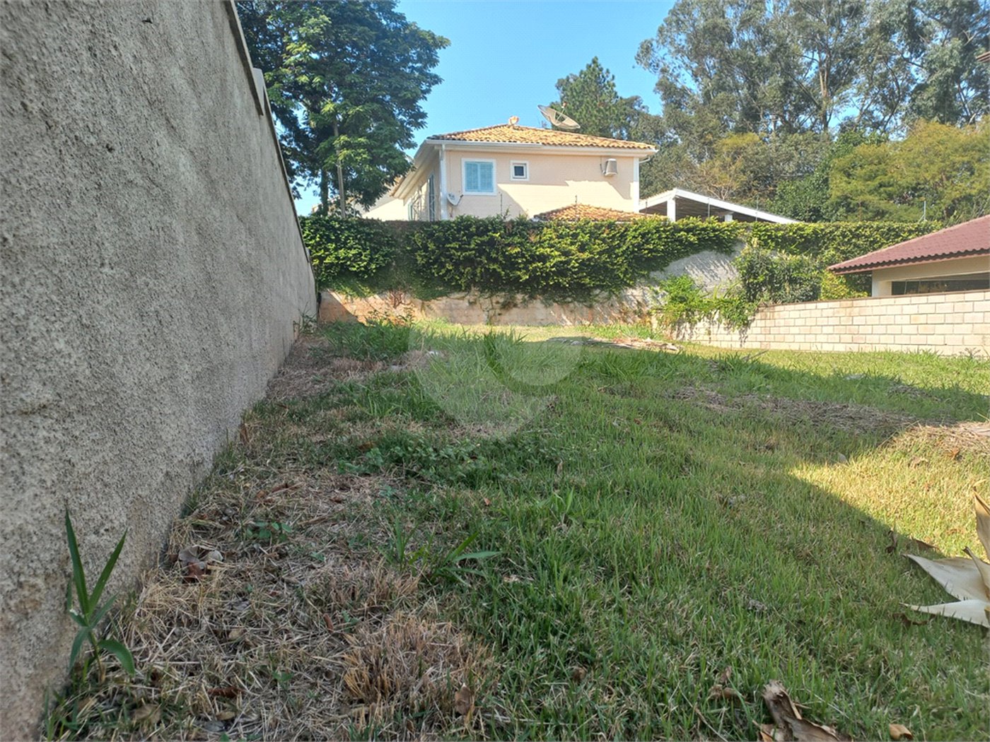 Terreno à venda em Via Castelli, Louveira, SP