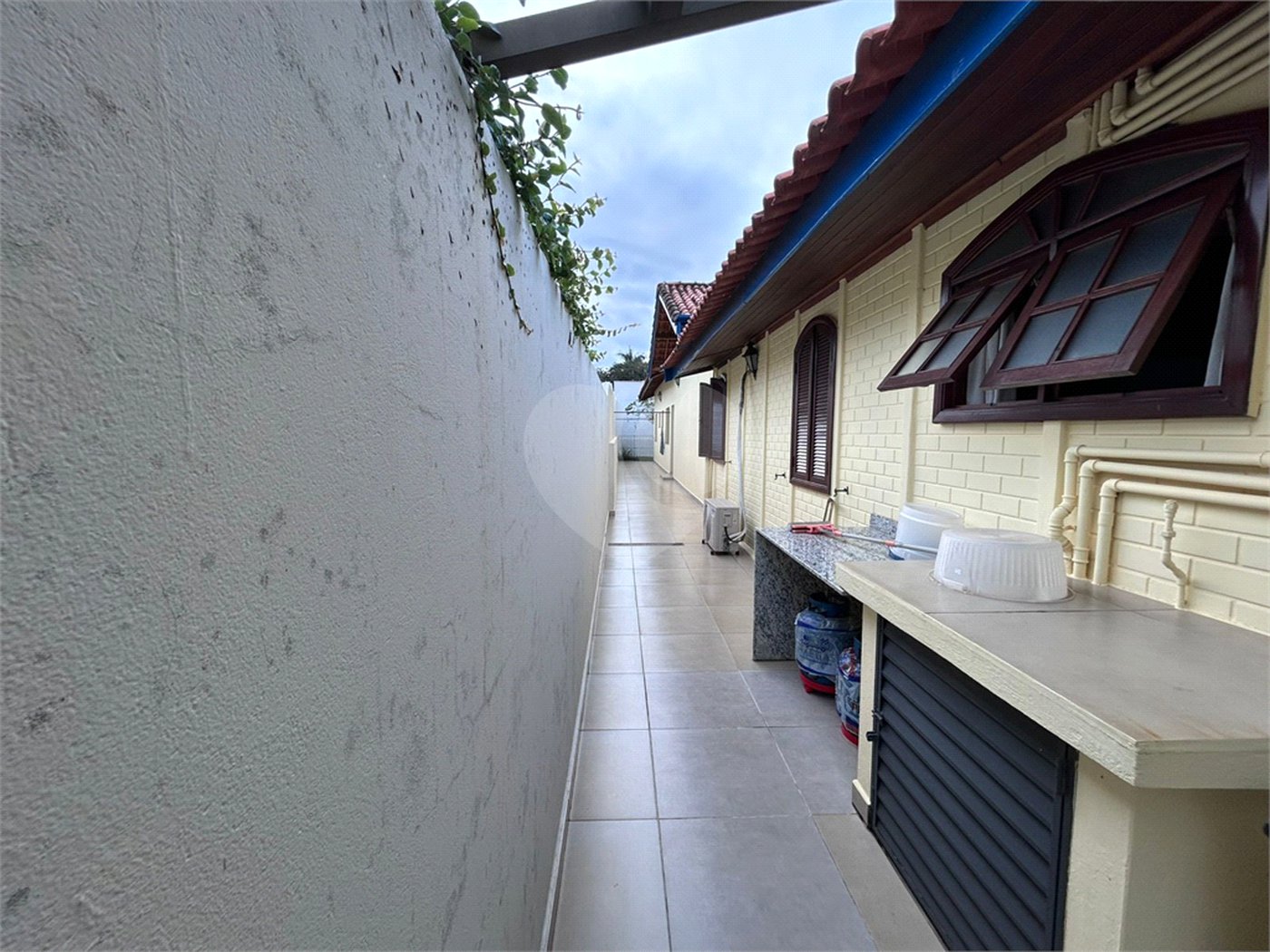 Casa à venda com 5 quartos, sendo 2 suítes, em Parque Residencial Colina das Estrelas, Tatuí, SP