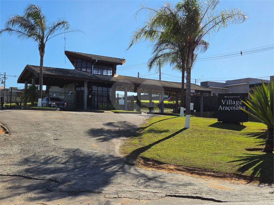 Terreno à venda no condomínio Village Araçoiaba, Araçoiaba da Serra - SP