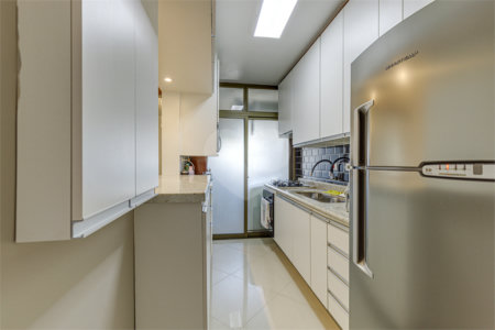 Apartamento à venda com 3 quartos, sendo 1 suíte, em Alto da Boa Vista, São Paulo, SP