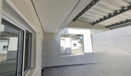 Casa à venda com 2 suítes no condomínio Residencial Américo Figueiredo, Sorocaba - SP