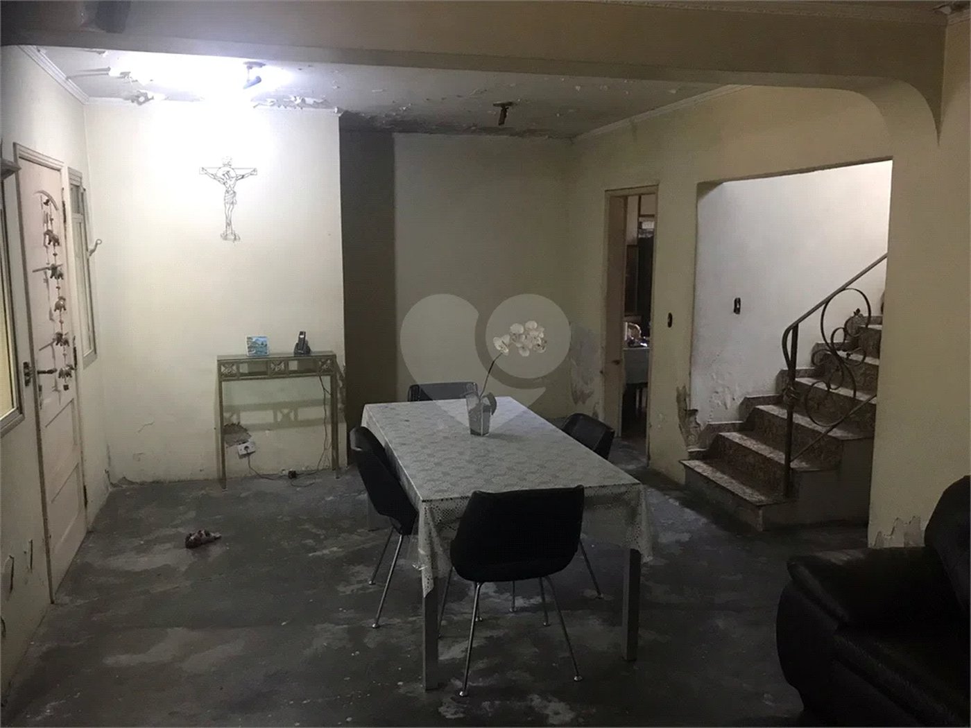 Sobrado à venda com 5 quartos, sendo 1 suíte, em Tremembé, São Paulo, SP