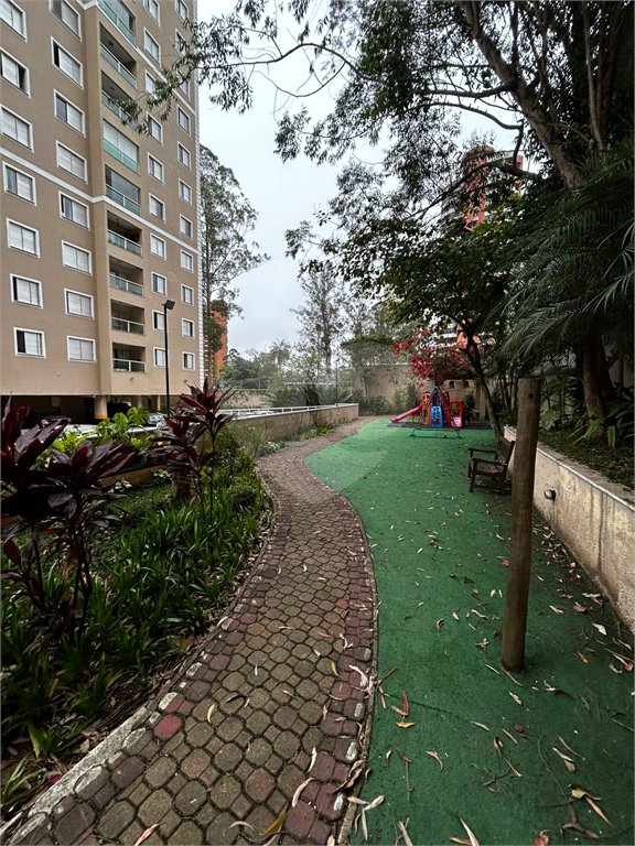 Apartamento à venda com 2 quartos, sendo 1 suíte, em Vila Suzana, São Paulo, SP