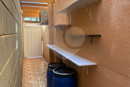 Casa à venda com 2 quartos no condomínio Altos do Boa Vista, São Roque - SP