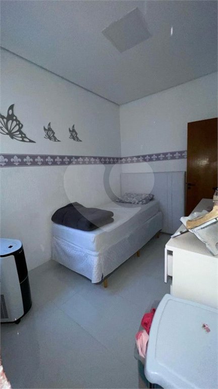 Casa à venda com 3 quartos, sendo 2 suítes,  em Jardim Imperial, Atibaia, SP