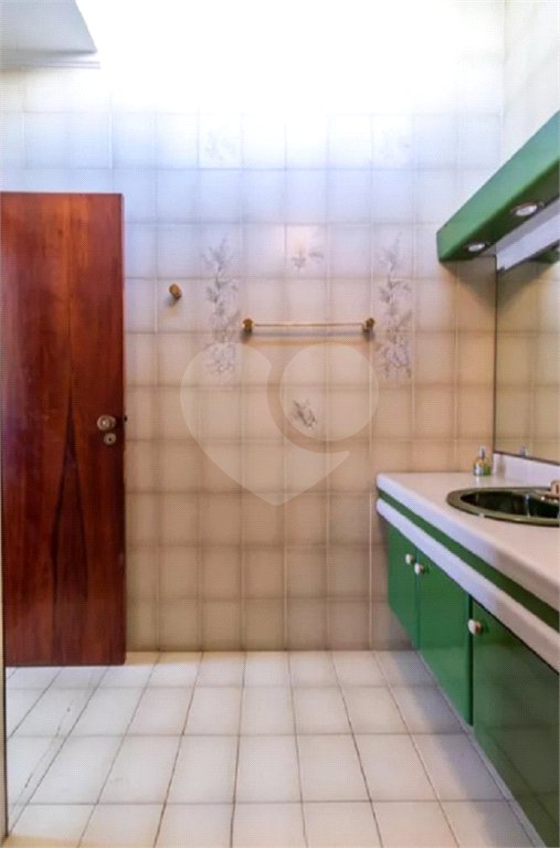 Sobrado à venda com 5 quartos, sendo 4 suítes, em Vila Galvão, Guarulhos, SP