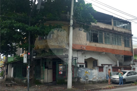 Casa à venda com 5 quartos em Campo Grande, Rio de Janeiro, RJ