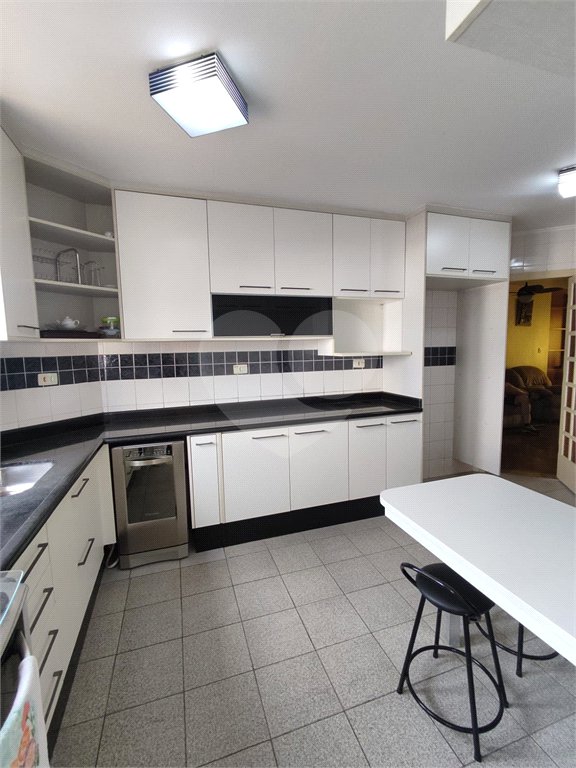 Apartamento à venda com 3 quartos, sendo 1 suíte, em Santana, São Paulo, SP