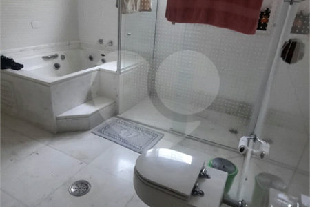 Casa à venda com 3 quartos, sendo 2 suítes,  em Vila Galvão, Guarulhos, SP