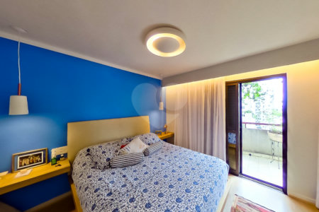 Apartamento à venda com 4 quartos, sendo 2 suítes, em Alto da Boa Vista, São Paulo, SP