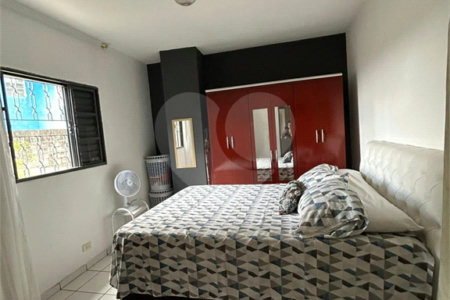 Casa à venda com 3 quartos, sendo 1 suíte, em Jardim Capão Redondo, São Paulo, SP