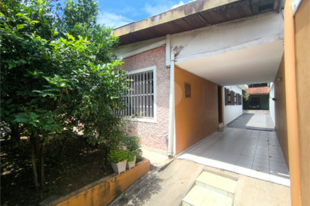 Casa à venda com 5 quartos, sendo 2 suítes, em Jardim Umarizal, São Paulo, SP