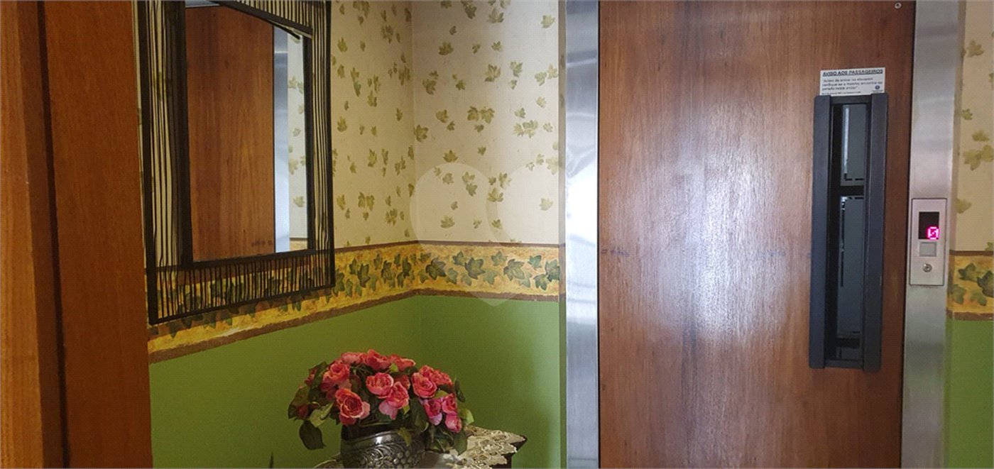 Apartamento à venda com 4 quartos, sendo 3 suítes,  em Perdizes, São Paulo, SP