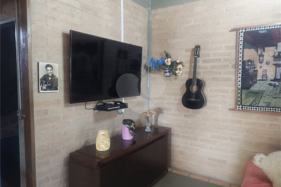 Casa à venda ou para alugar com 3 suítes em Juqueri Mirim, Mairiporã, SP