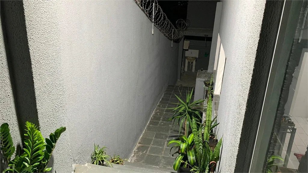 Sobrado à venda com 3 quartos, sendo 1 suíte,  em Jardim Esmeralda, São Paulo, SP