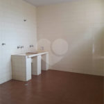 Casa de 3 andares à Venda no Jardim Cardinalli