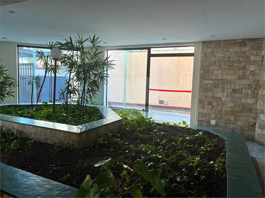 Apartamento à venda com 3 suítes em Vila Galvão, Guarulhos, SP