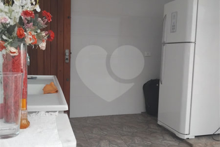 Sobrado à venda com 4 quartos, sendo 1 suíte, em Jardim Catanduva, São Paulo, SP