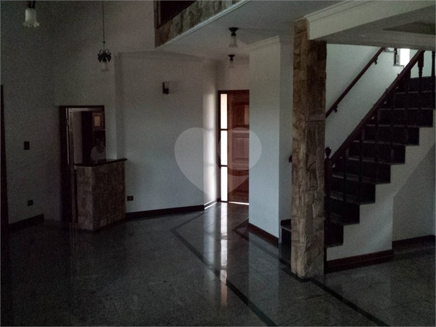 Casa à venda ou para alugar com 4 suítes no condomínio Residencial Vale das Laranjeiras, Indaiatuba - SP