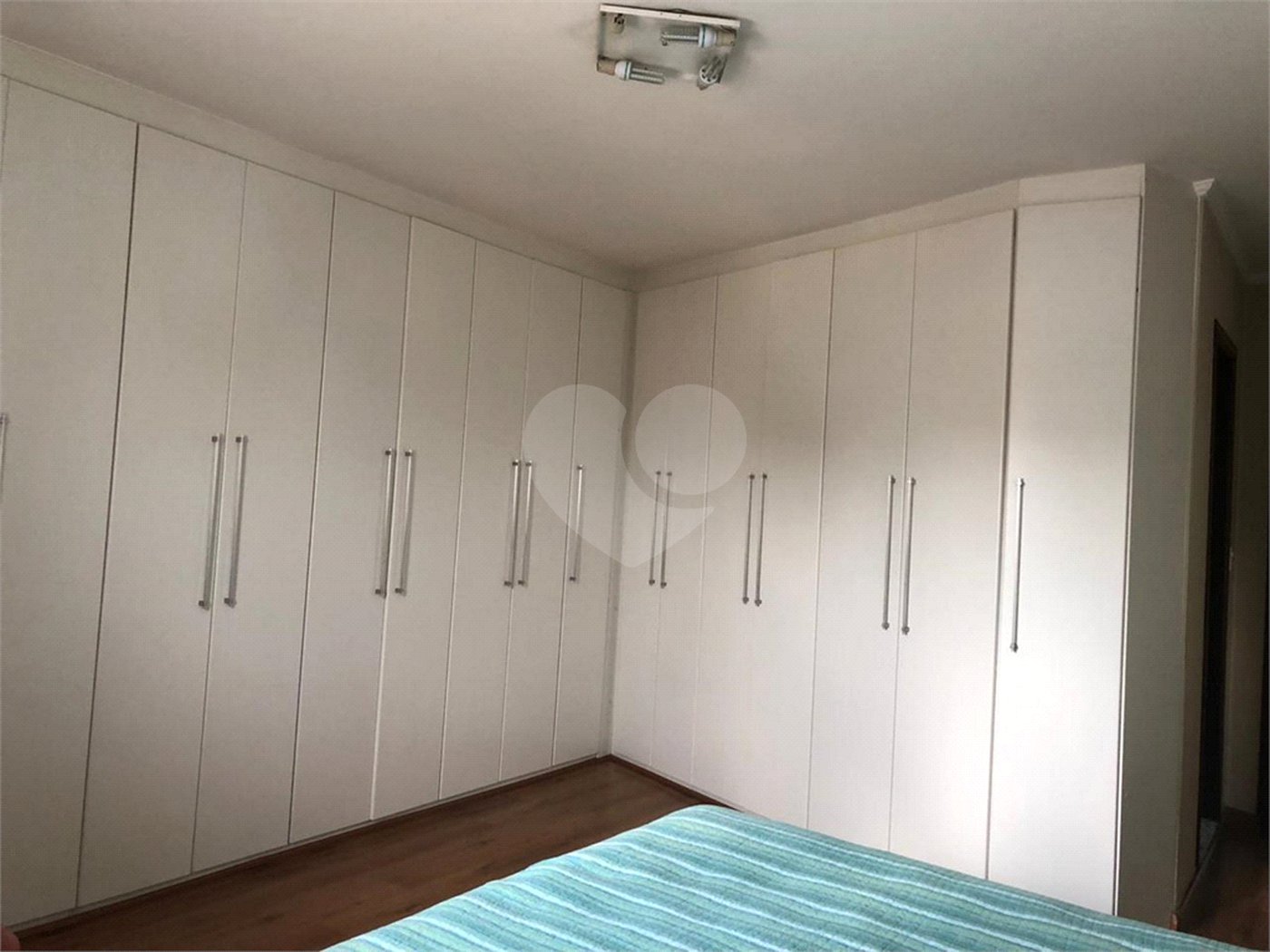 Sobrado à venda com 3 quartos, sendo 1 suíte,  em Vila Guilherme, São Paulo, SP