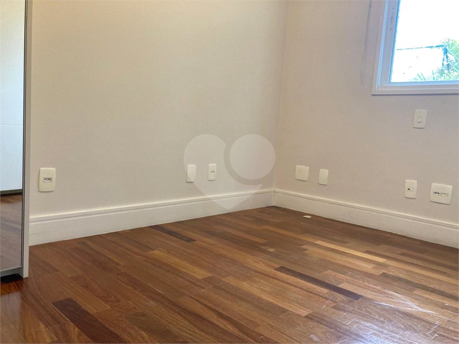 Apartamento para alugar com 3 suítes em Granja Julieta, São Paulo, SP