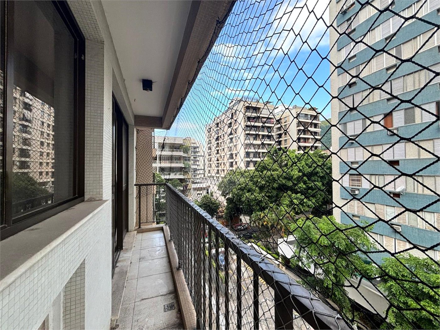 Apartamento à venda com 3 quartos, sendo 1 suíte, em Tijuca, Rio de Janeiro, RJ