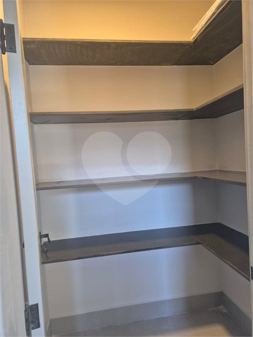 Casa à venda com 3 suítes no condomínio London Park, Indaiatuba - SP