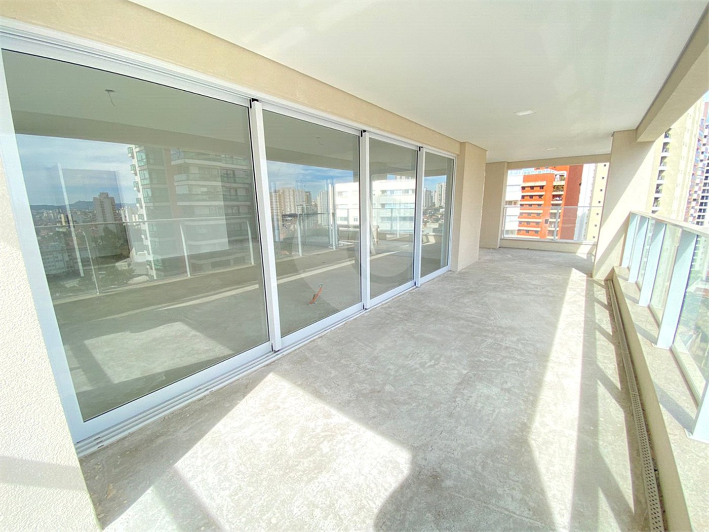 Apartamento à venda com 4 suítes em Santana, São Paulo, SP