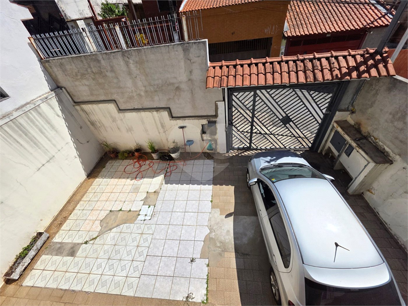 Sobrado à venda com 4 quartos, sendo 1 suíte,  em Santa Teresinha, São Paulo, SP