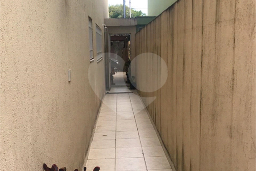 Sobrado à venda com 3 quartos, sendo 1 suíte, em Vila Albertina, São Paulo, SP