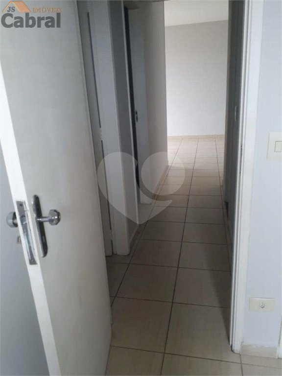 Apartamento à venda com 3 quartos, sendo 1 suíte, em Vila Gustavo, São Paulo, SP