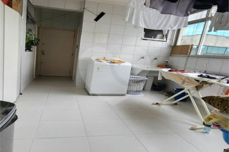 Apartamento à venda com 3 quartos, sendo 1 suíte, em Jardim Paulista, São Paulo, SP