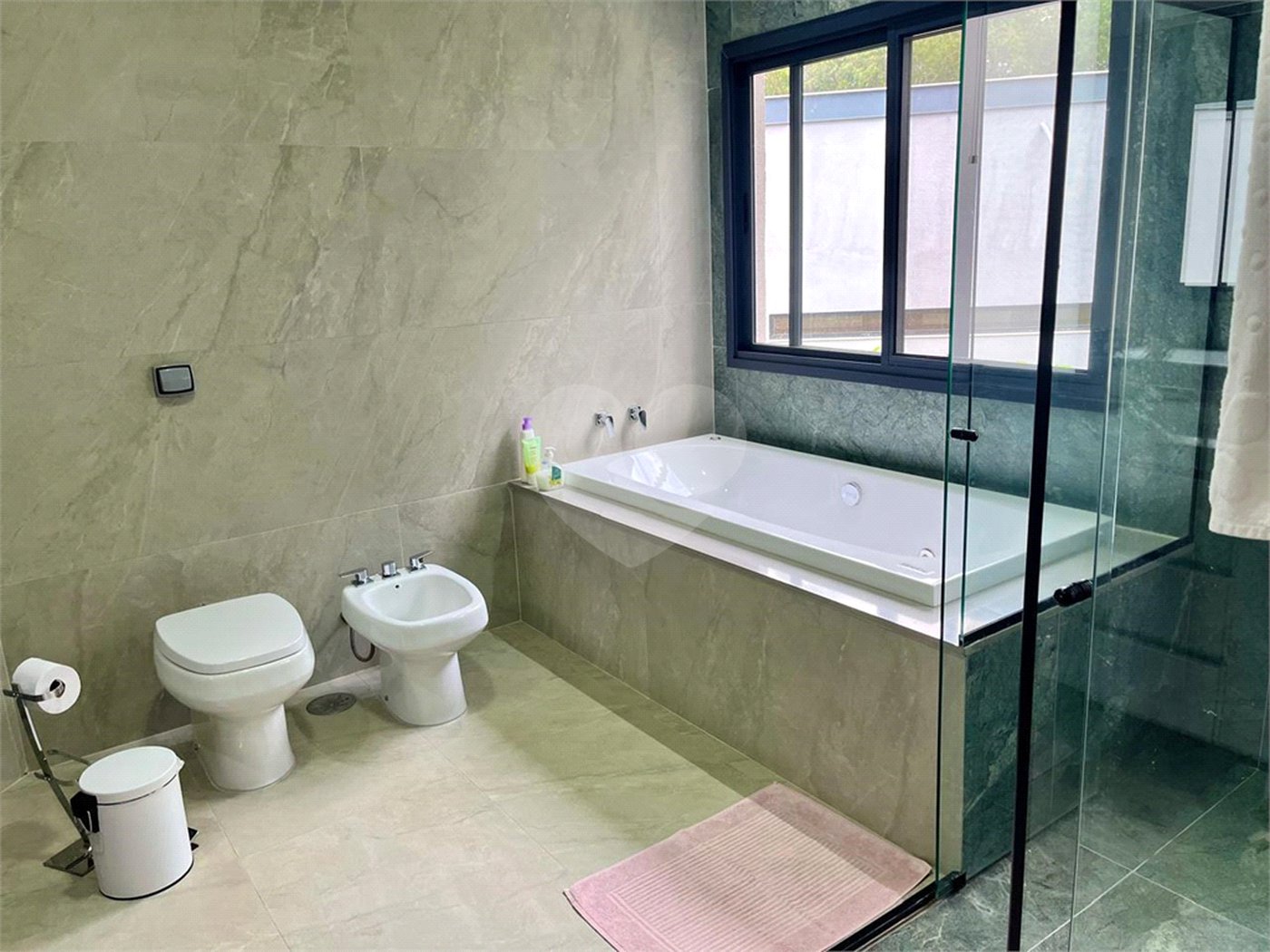 Casa à venda com 5 suítes no condomínio Terras de São José, Itu - SP