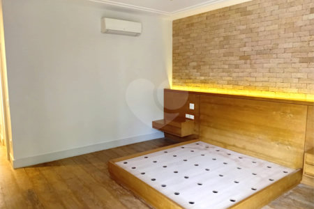 Casa de Vila à venda com 4 suítes em Granja Julieta, São Paulo, SP