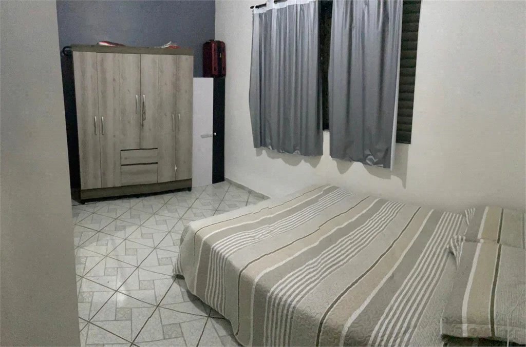 Sobrado à venda com 3 quartos em Jardim Germânia, São Paulo, SP