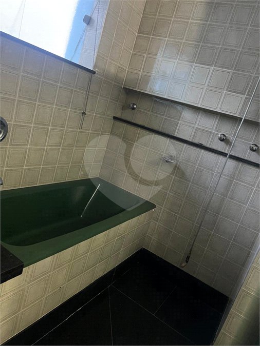 Sobrado à venda com 4 quartos, sendo 3 suítes, em Santana, São Paulo, SP