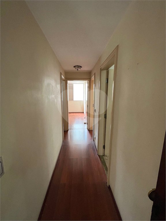 Apartamento à venda com 3 quartos, sendo 1 suíte, em Itaim Bibi, São Paulo, SP