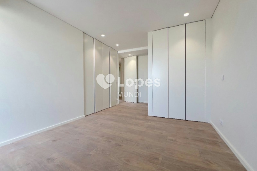 APARTAMENTO RESIDENCIAL em Porto - PT, Matosinhos