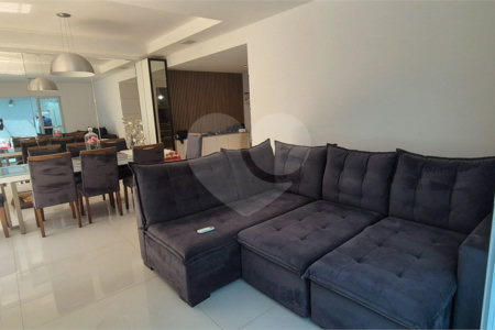 Casa à venda com 4 quartos, sendo 2 suítes,  no condomínio Aromaz, São Bernardo do Campo - SP