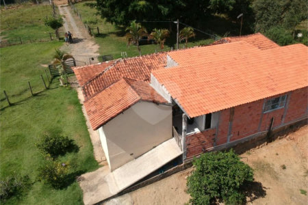 Sítio à venda com 3 quartos em Área Rural de São Miguel Arcanjo, São Miguel Arcanjo, SP