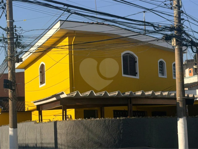 Sobrado à venda com 3 quartos, sendo 1 suíte,  em Vila Aurora (zona Norte), São Paulo, SP
