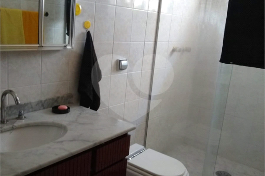 Casa à venda com 3 quartos, sendo 1 suíte, em Butantã, São Paulo, SP