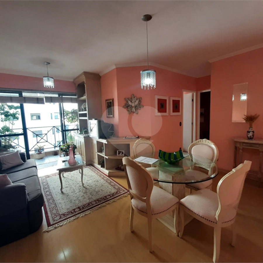 Apartamento à venda com 2 quartos, sendo 1 suíte, em Alto da Lapa, São Paulo, SP