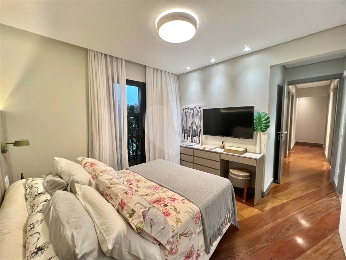 Apartamento à venda com 3 quartos, sendo 1 suíte, em Parque São Domingos, São Paulo, SP