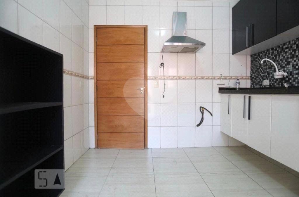 Casa à venda com 2 quartos, sendo 1 suíte,  em Jardim Ivana, São Paulo, SP