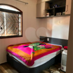 Sobrado à venda com 3 quartos, sendo 1 suíte, em Jardim Fernandes, São Paulo, SP