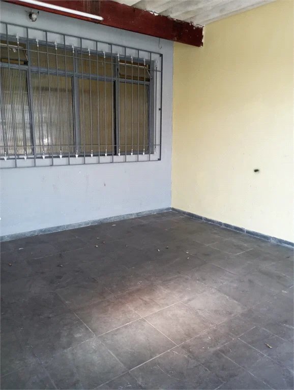Casa à venda com 3 quartos, sendo 2 suítes, em Jardim Maria Duarte, São Paulo, SP