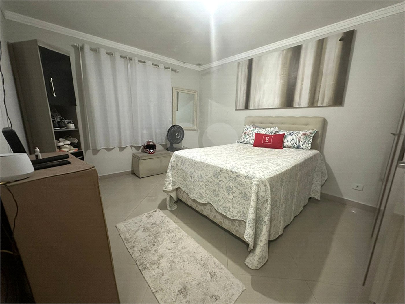 Casa à venda ou para alugar com 3 quartos, sendo 1 suíte,  em Jardim Vivan, São Paulo, SP